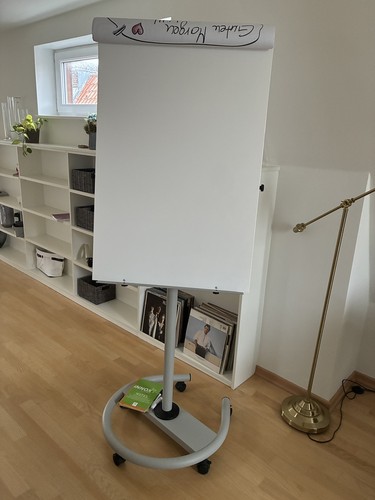 Flipchart auf rollen - flipchart,